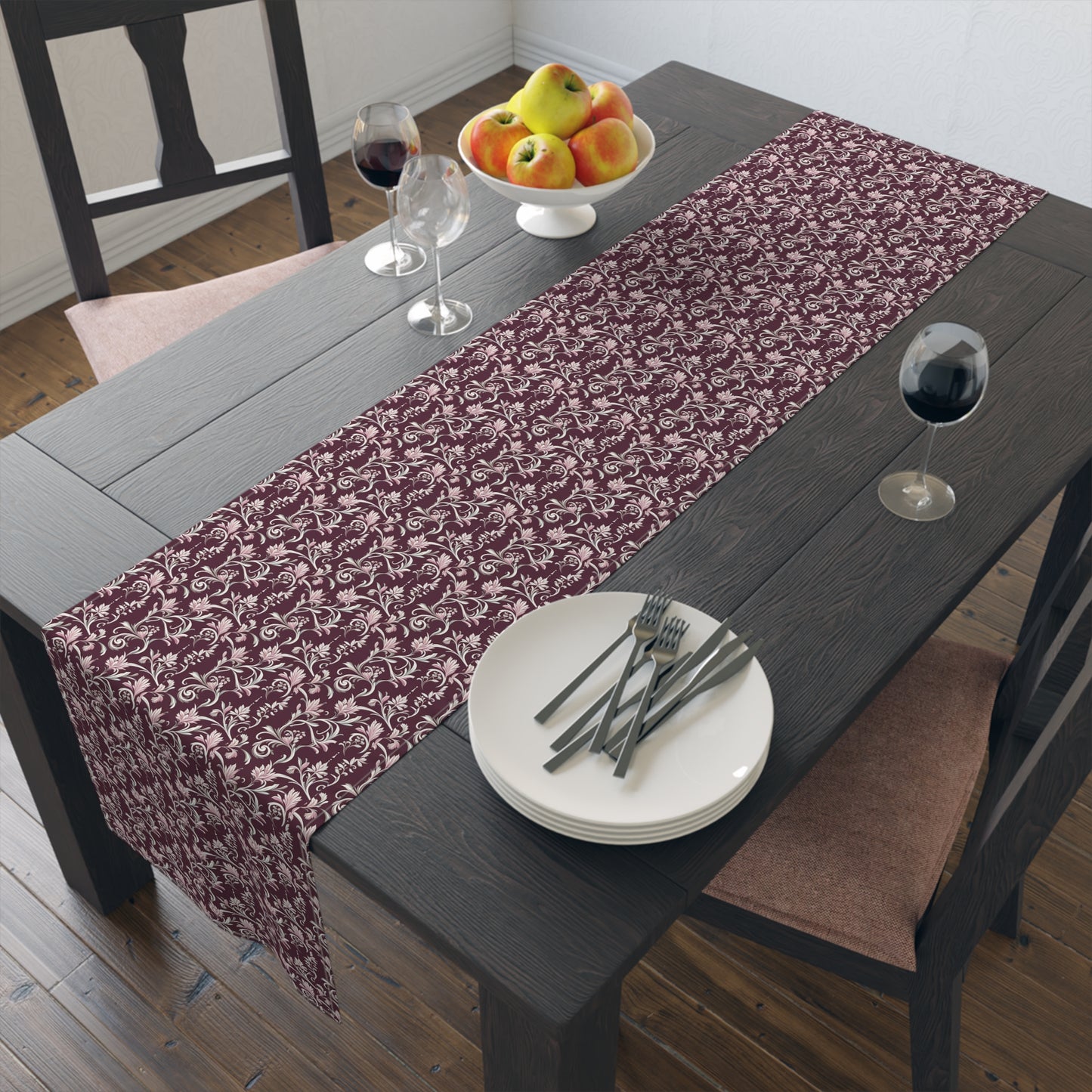 Vintage Versailles Table Runner