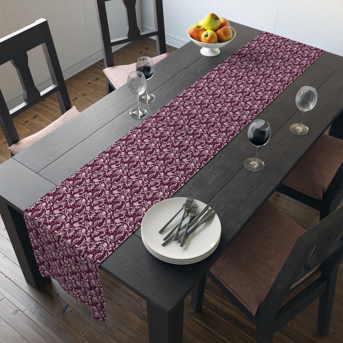 Vintage Versailles Table Runner